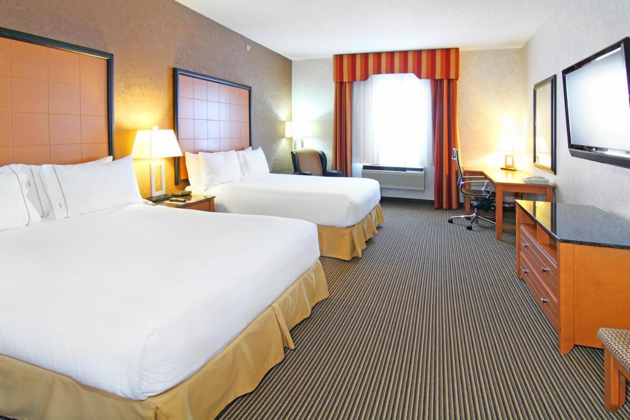 Holiday Inn Express Calgary South By Ihg Εξωτερικό φωτογραφία