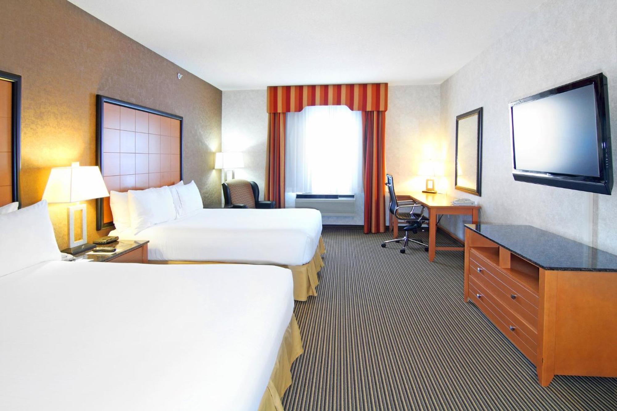 Holiday Inn Express Calgary South By Ihg Εξωτερικό φωτογραφία