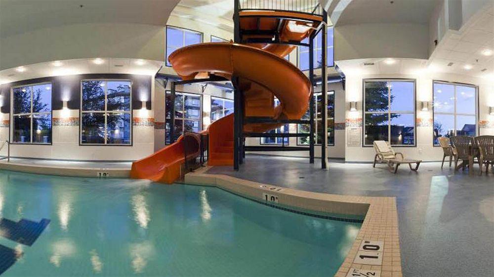 Holiday Inn Express Calgary South By Ihg Εξωτερικό φωτογραφία